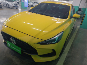 名爵 MG5 2021款 改款 180DVVT CVT青春豪华版