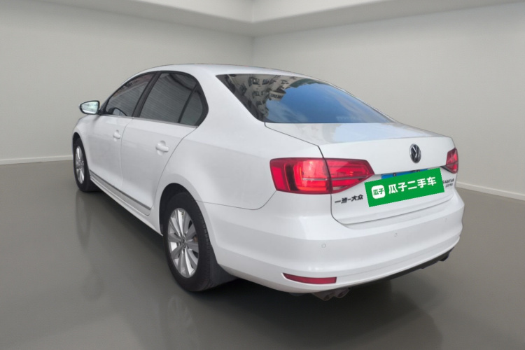 大众 速腾 2015款 230TSI 手动舒适型车身外观5