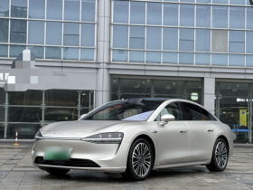 鸿蒙智行 享界S9 2024款 纯电 Ultra 四驱旗舰版