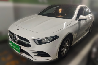 奔驰A级 2019款 A 200 L 运动轿车