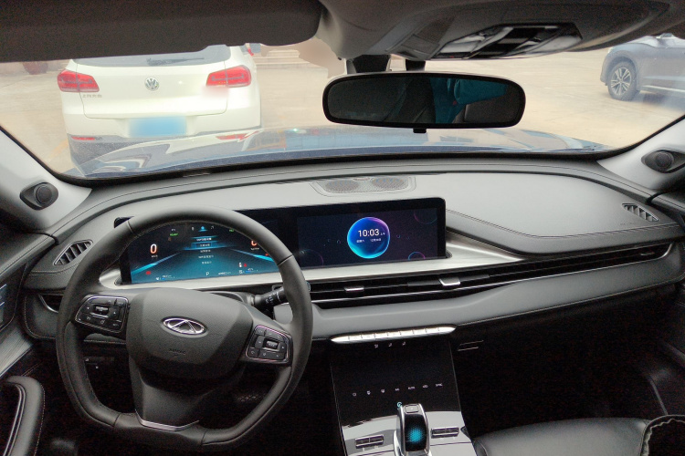 奇瑞 瑞虎8 PLUS鲲鹏e+ 2022款 PHEV 1.5T都市e+中控内饰12