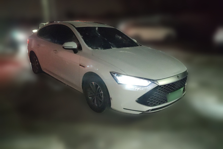 比亚迪 秦PLUS 2024款 荣耀版 DM-i 55KM领先型车身外观6002