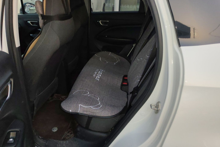 零跑汽车 零跑T03 2021款 400舒适版中控内饰21