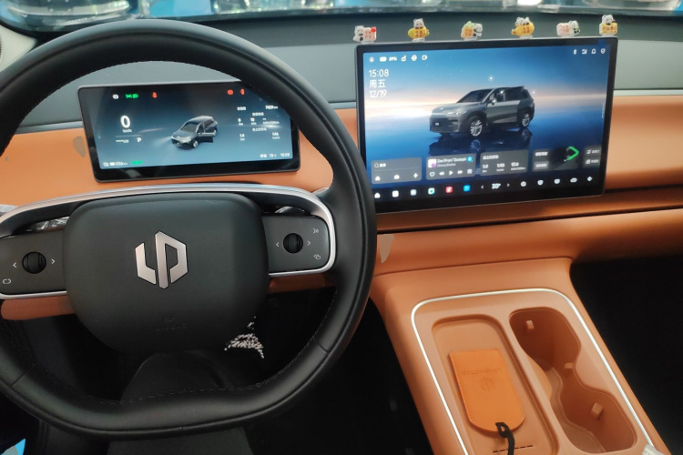 零跑汽车 零跑C10 2026款 605悦享版中控内饰7002
