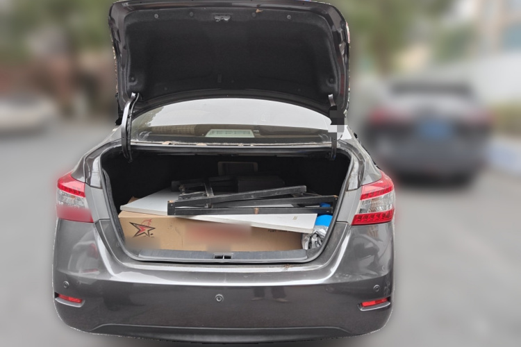 日产 轩逸 2014款 1.6XV CVT尊享版中控内饰23