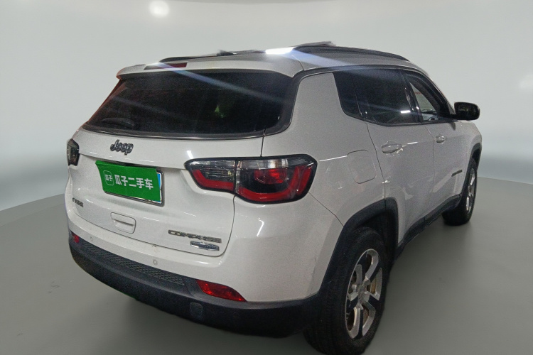 Jeep 指南者 2017款 200T 自动家享版车身外观7