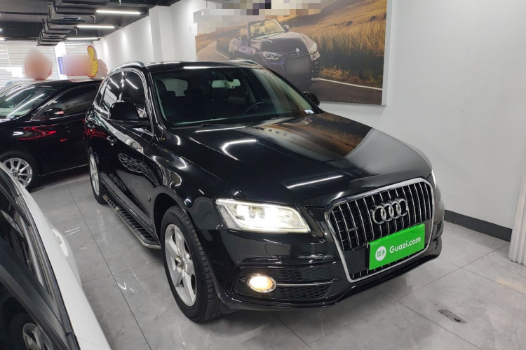 奥迪Q5 2017款 Plus 40 TFSI 进取型车身外观3