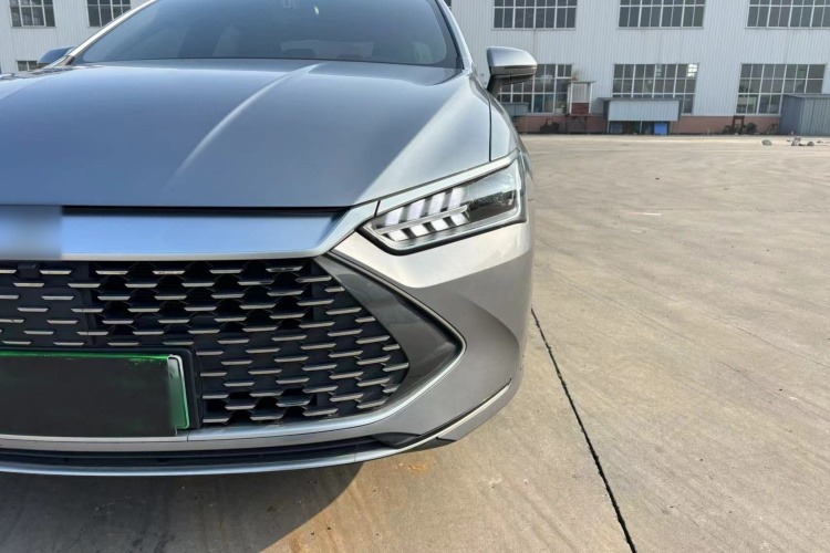 比亚迪 秦PLUS 2021款 DM-i 55KM 旗舰型局部细节36