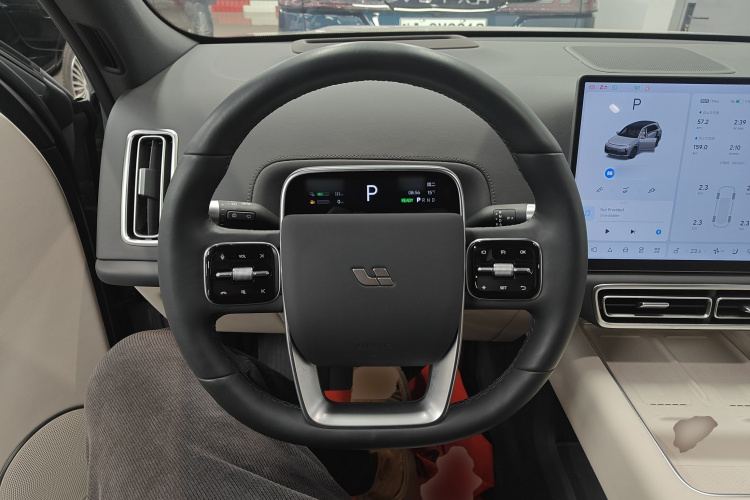 理想汽车 理想L7 2024款 Ultra中控内饰13