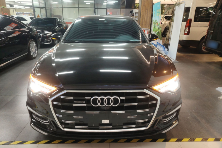 奥迪A6L 2023款 55 TFSI quattro 尊享动感型车身外观2