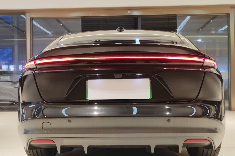 蔚来ET5 2022款 75kWh车身外观6005