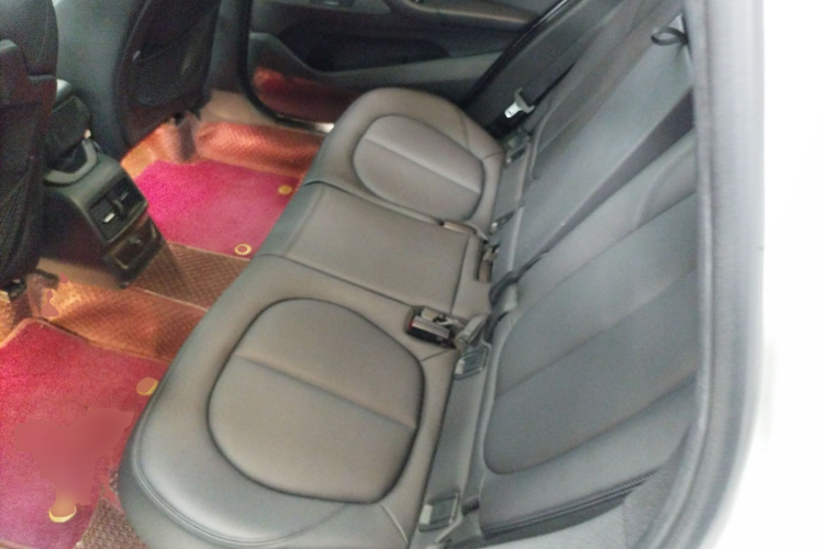 宝马X1 2016款 sDrive18Li 尊享型中控内饰7004