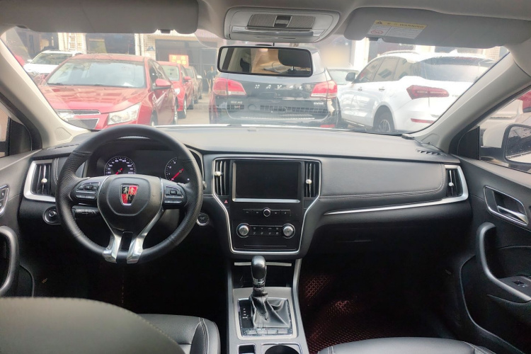 荣威i6 2018款 20T 自动旗舰版中控内饰7002