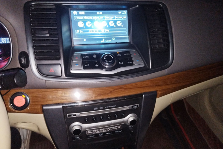 日产 天籁 2011款 2.5L XL领先版局部细节16