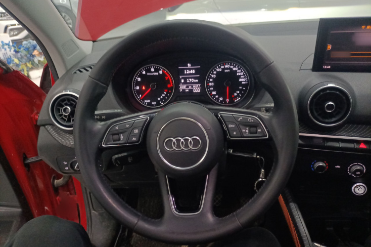 奥迪Q2L 2018款 35 TFSI 上市专享版 国VI局部细节13