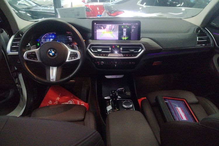 宝马X3 2022款 xDrive30i 领先型 M曜夜套装中控内饰12