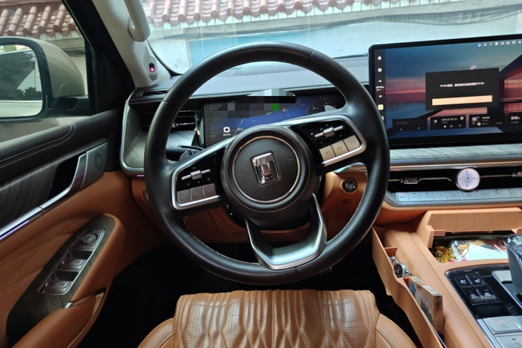 坦克500 2022款 3.0T 运动版 造境型 5座中控内饰13