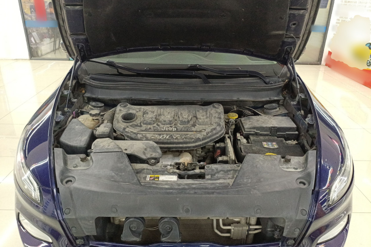 Jeep 自由光 2016款 2.0L 优越版局部细节24