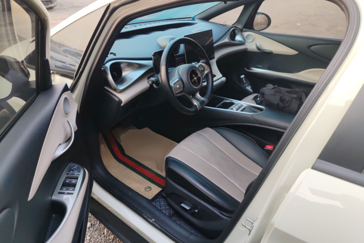 比亚迪 海豚 2023款 420km 时尚版中控内饰20