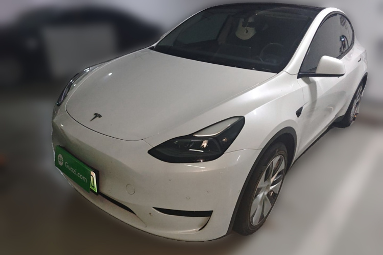 特斯拉 Model Y 2022款 后轮驱动版车身外观1