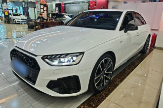 奥迪A4L 2023款 40 TFSI quattro 豪华动感型