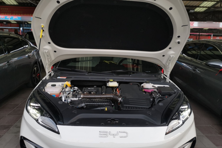 比亚迪 海豹06新能源 2025款 DM-i 智驾版 80KM豪华型局部细节24