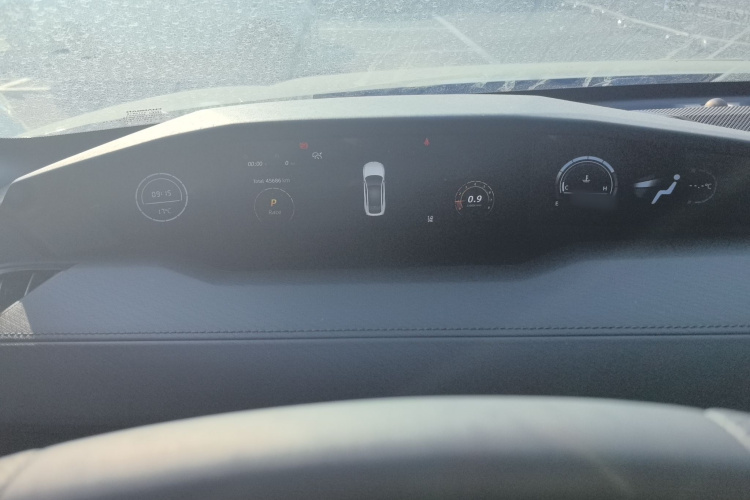 长安UNI-V 2022款 1.5T 尊贵型局部细节14