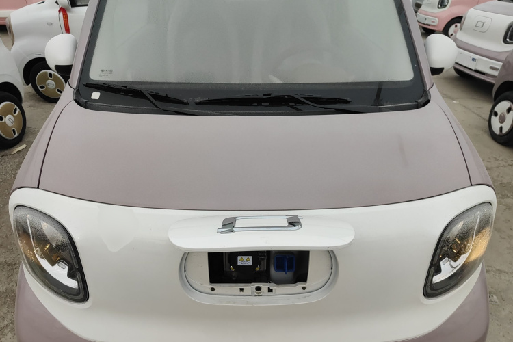 奔腾小马 2026款 222km 萌趣马 Plus机舱底盘24