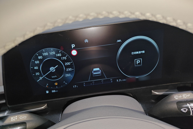 起亚 狮铂拓界 2023款 1.5T 两驱尊贵版局部细节14