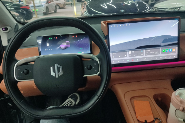 零跑汽车 零跑C16 2024款 纯电 520尊享版中控内饰7002