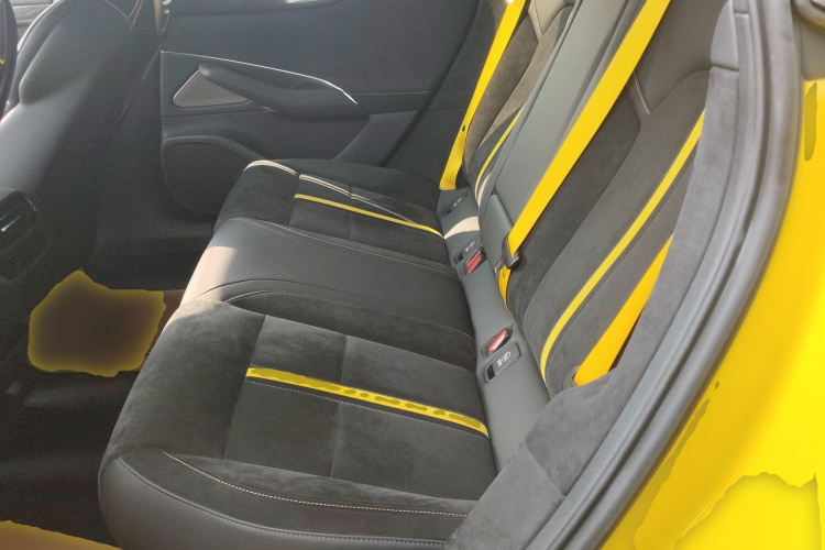 小米汽车 小米SU7 Ultra 2025款 Ultra中控内饰7004