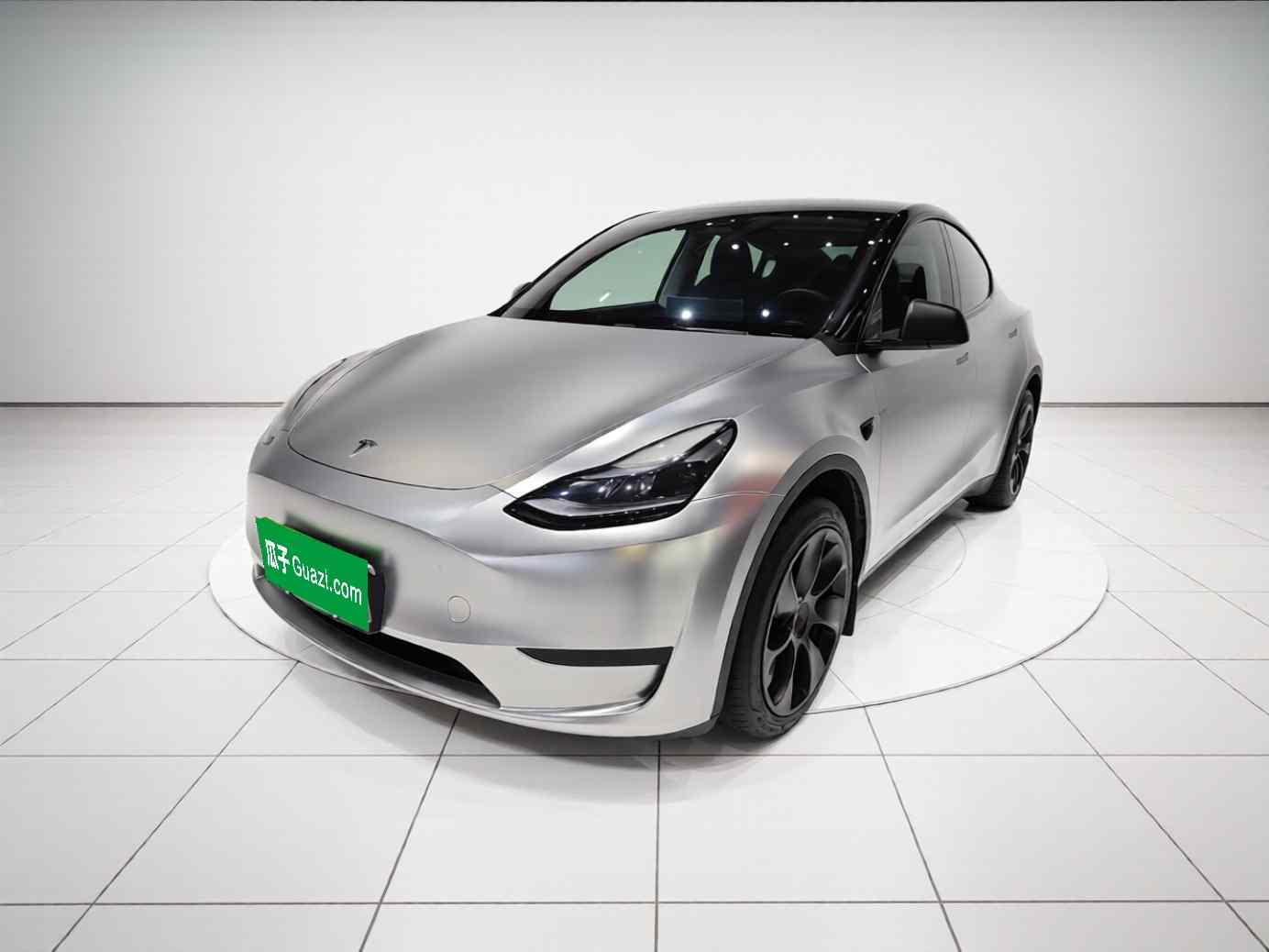特斯拉 Model Y 2024款 后轮驱动版(2)