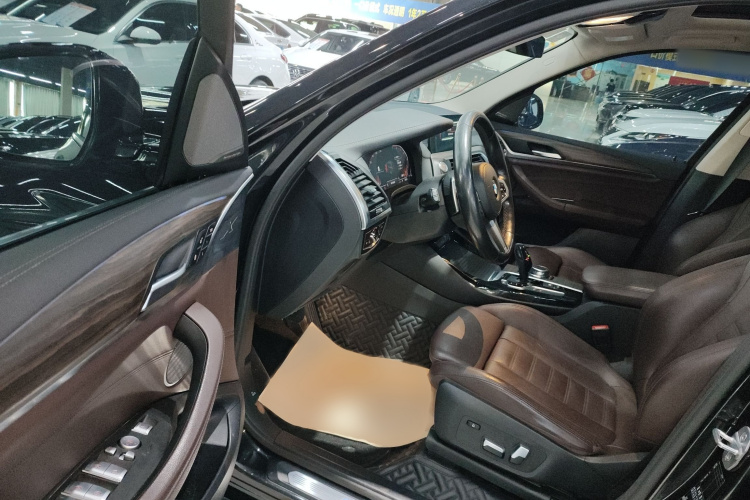 宝马X3 2020款  xDrive28i M运动套装中控内饰7003