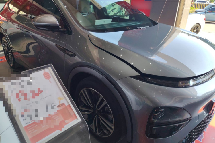 小鹏G6 2023款 580 长续航 Pro车身外观3