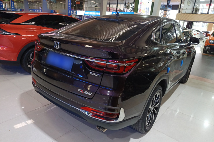 长安CS85 COUPE 2019款 1.5T DCT型版 国VI车身外观7