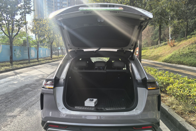 腾势N7 2023款 长续航性能版局部细节23