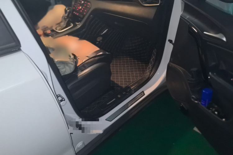 名爵 锐腾 2016款 1.5TGI TST豪华版局部细节9005