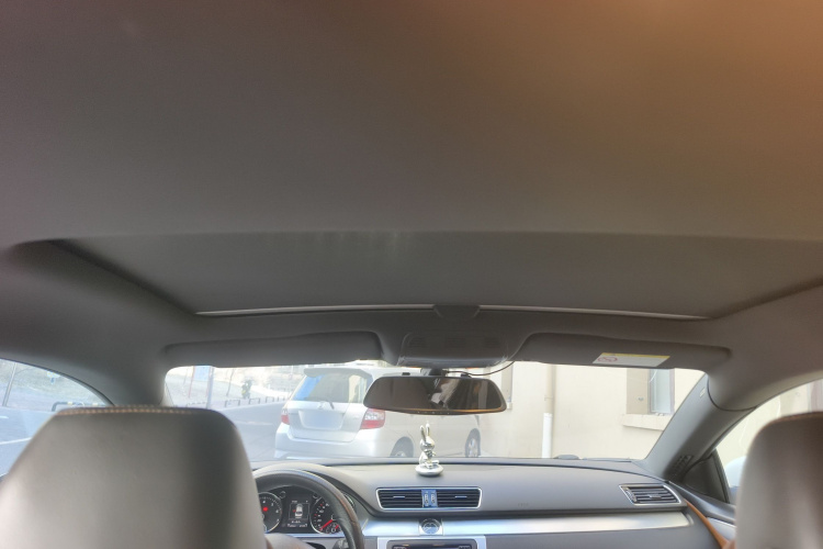 一汽-大众CC 2015款 1.8TSI 豪华型中控内饰22