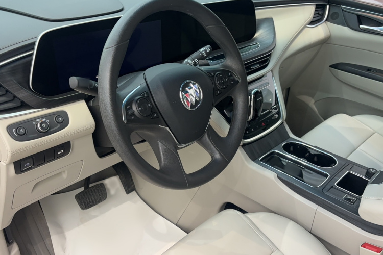 别克GL8 2023款 ES陆尊 舒适型中控内饰7002