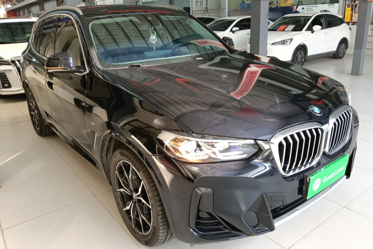宝马X3 2022款 改款 xDrive25i M运动套装车身外观3