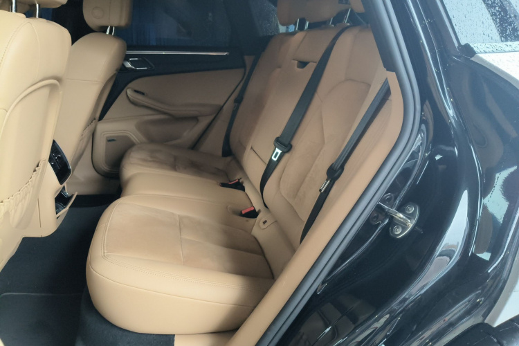 保时捷 2017款  Macan 2.0T中控内饰7004