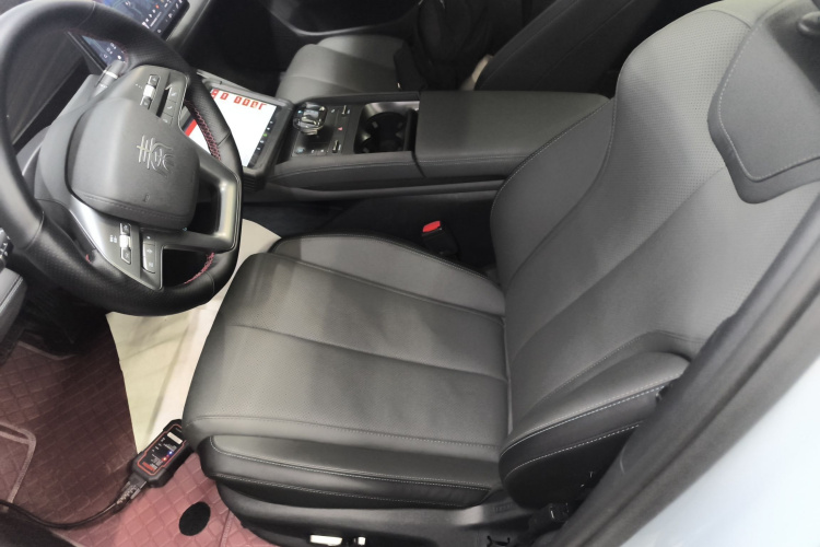 比亚迪 秦L 2025款 DM-i 智驾版 120KM超越型中控内饰19