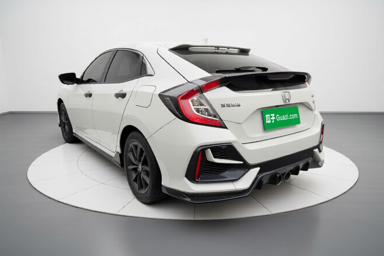 本田 思域 2021款 HATCHBACK 220TURBO CVT新锐控车身外观5