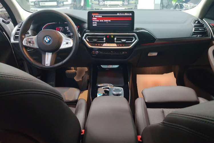 宝马iX3 2022款 改款 领先型中控内饰7002