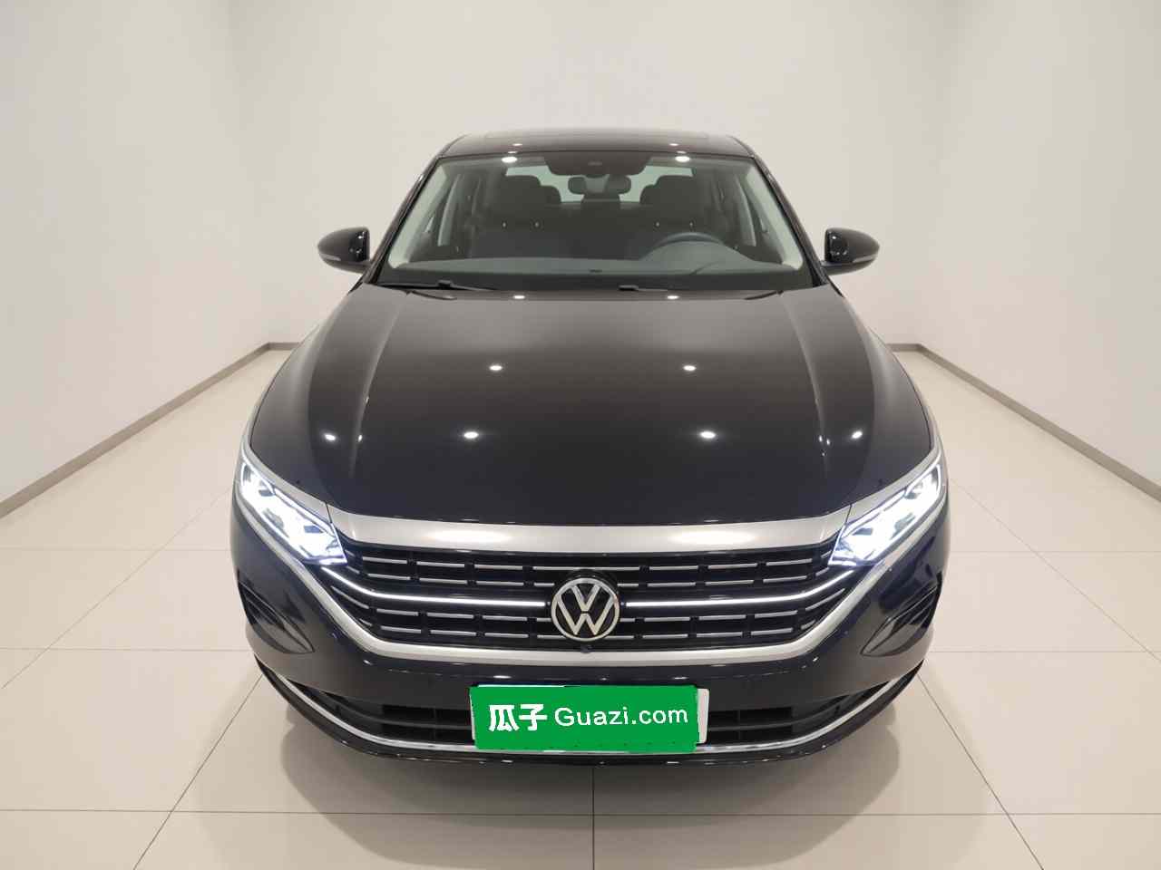 大众 帕萨特 2025款 出众款 380TSI 龙耀版(1)