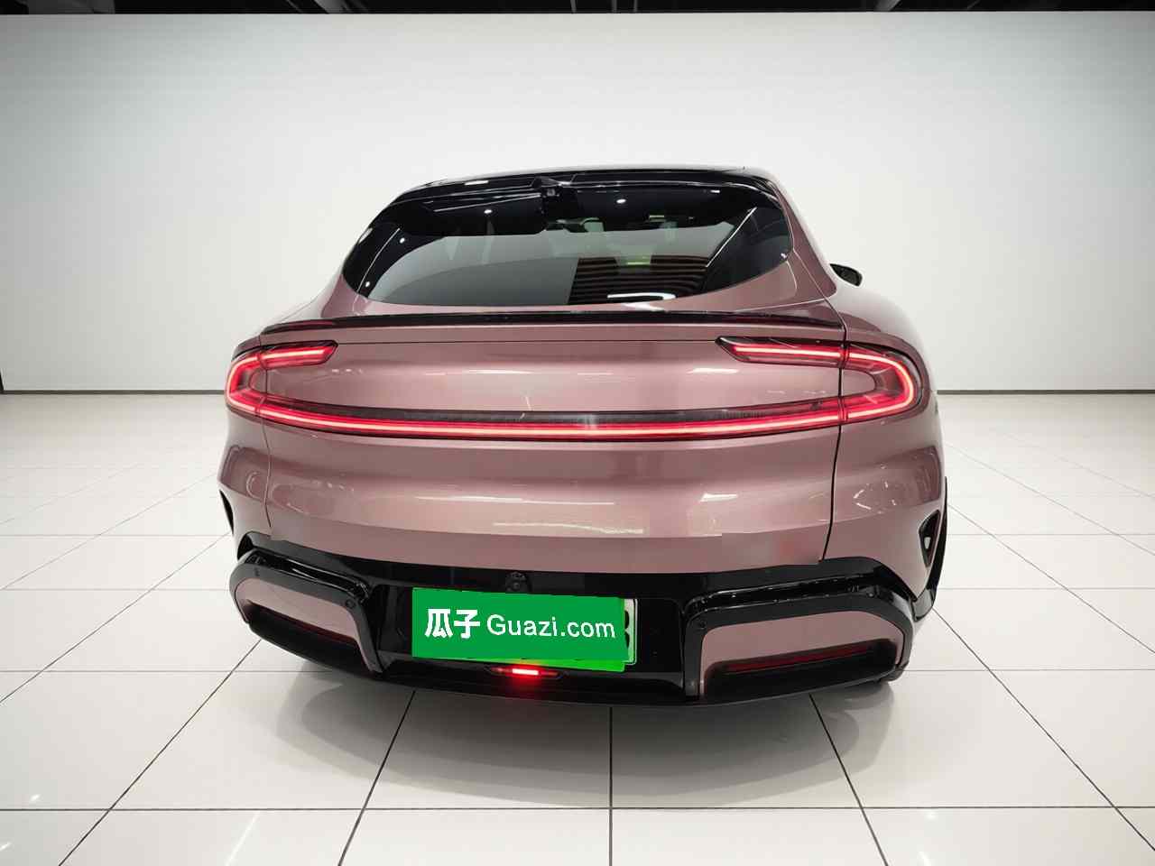 小米汽车 小米YU7 2025款 超长续航高性能四驱Max版(3)