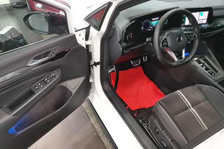大众 高尔夫 2023款 改款 280TSI DSG R-Line中控内饰20