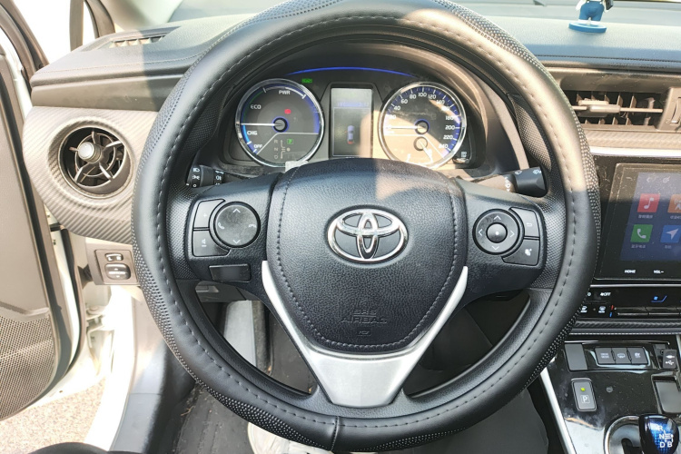 丰田 雷凌双擎E+ 2019款 1.8PH GS E-CVT精英天窗版中控内饰13