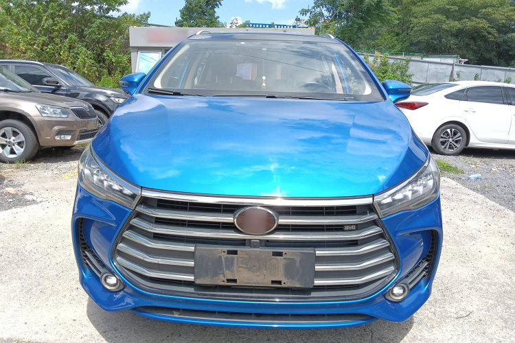 比亚迪 宋MAX 2017款 1.5T 自动智联精英型 7座车身外观2