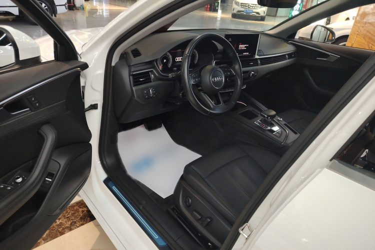奥迪A4L 2022款 40 TFSI 时尚致雅型局部细节19